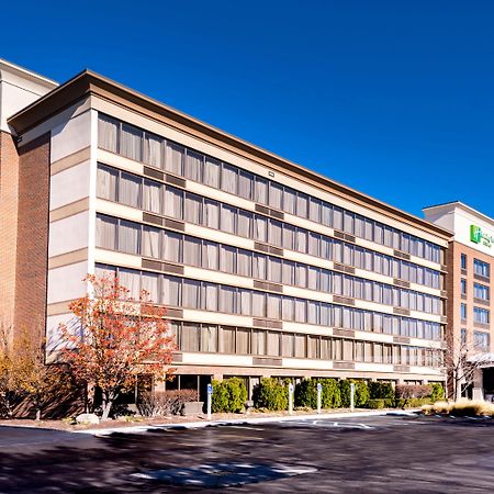 Holiday Inn Hotel & Suites Warren By Ihg Exterior photo